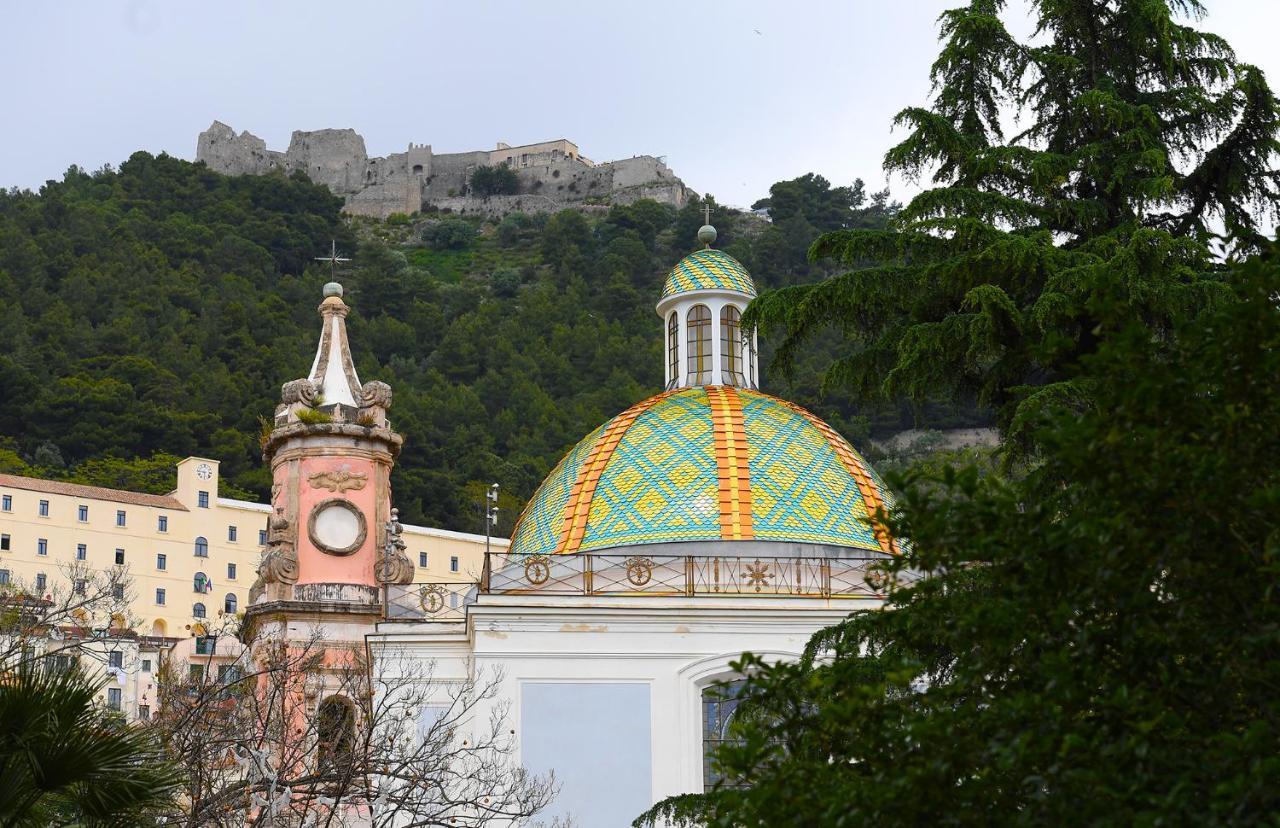 La Casa Sugli Archi Bed & Breakfast Salerno Exterior photo