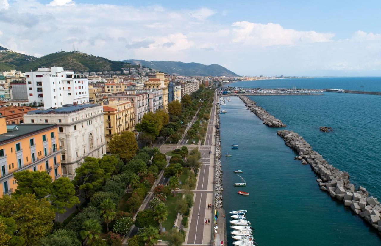 La Casa Sugli Archi Bed & Breakfast Salerno Exterior photo